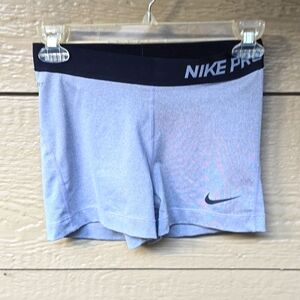 Nike Pro 3” shorts women’s gray M black logo compression